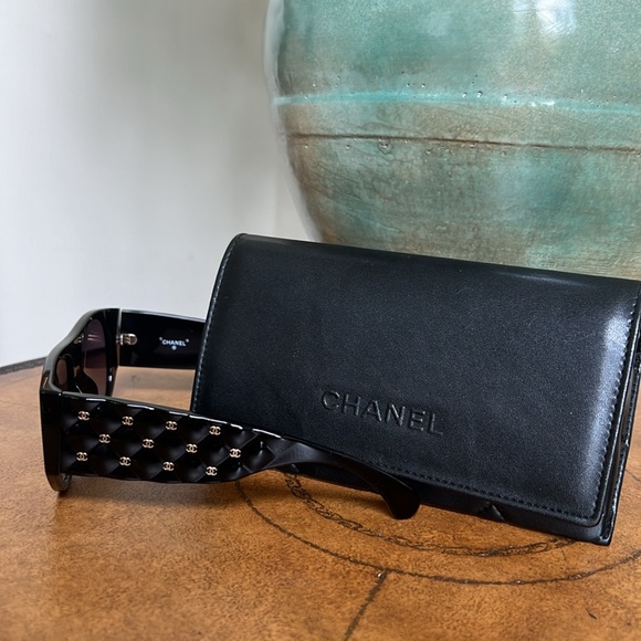 Chanel Rectangle Sunglasses Authentic - Picture 7 of 11